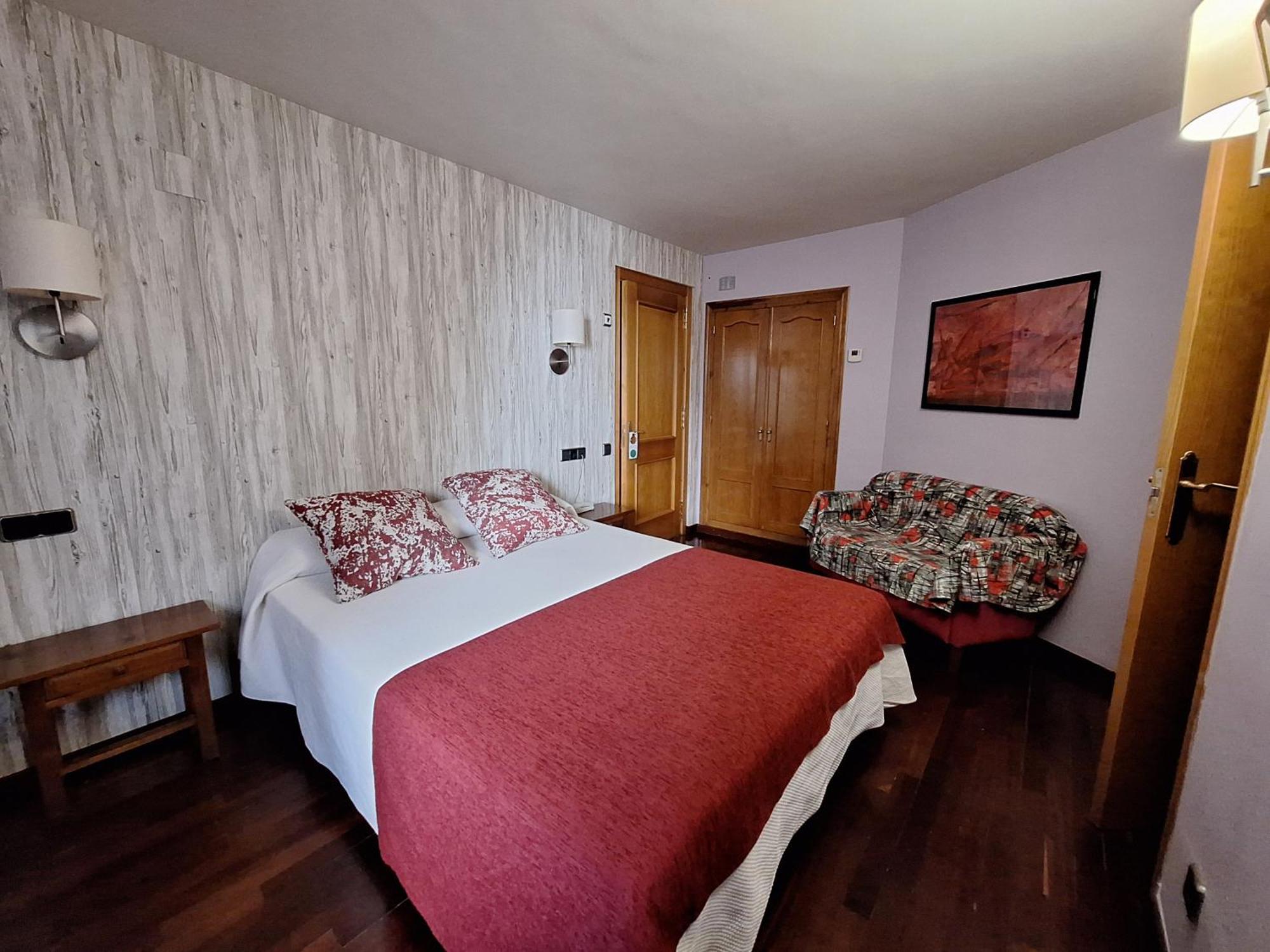 Hotel Aragüells Benasque Exterior foto